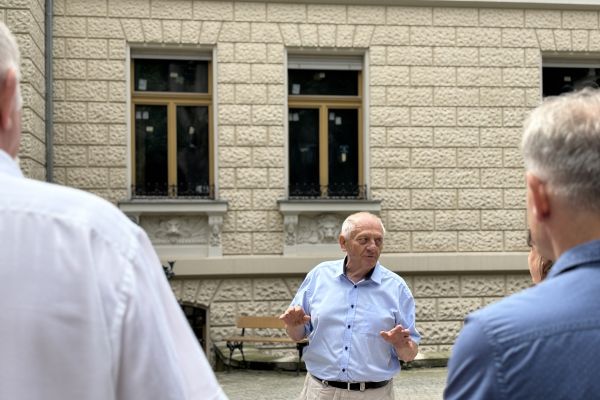 img-5858494990D2-D5CD-BFC9-E01C-634671279CC0.jpg