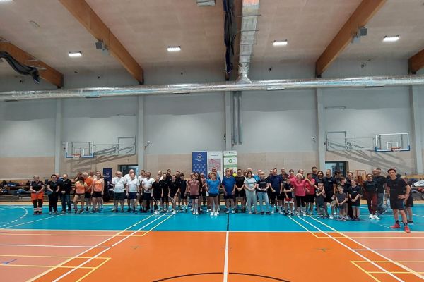 10-pamiatkowe-zdjecie-grupoweF79F4C52-095E-EA66-C4B3-1B942BEBB6A2.jpg