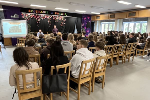 prelekcja8kwietniaopoczno8F9A4463-9F41-FAAD-6618-E4CA41873D0E.jpg